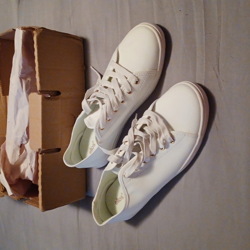 Women shoes